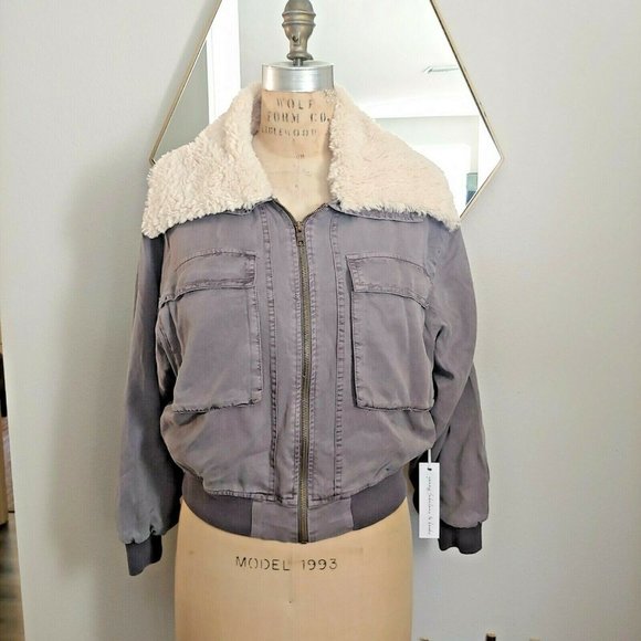 Young Fabulous & Broke Jackets & Blazers - Young Fabulous & Broke YFB Earhart Grey Sherpa Collar Crop Jacket Size Medium
